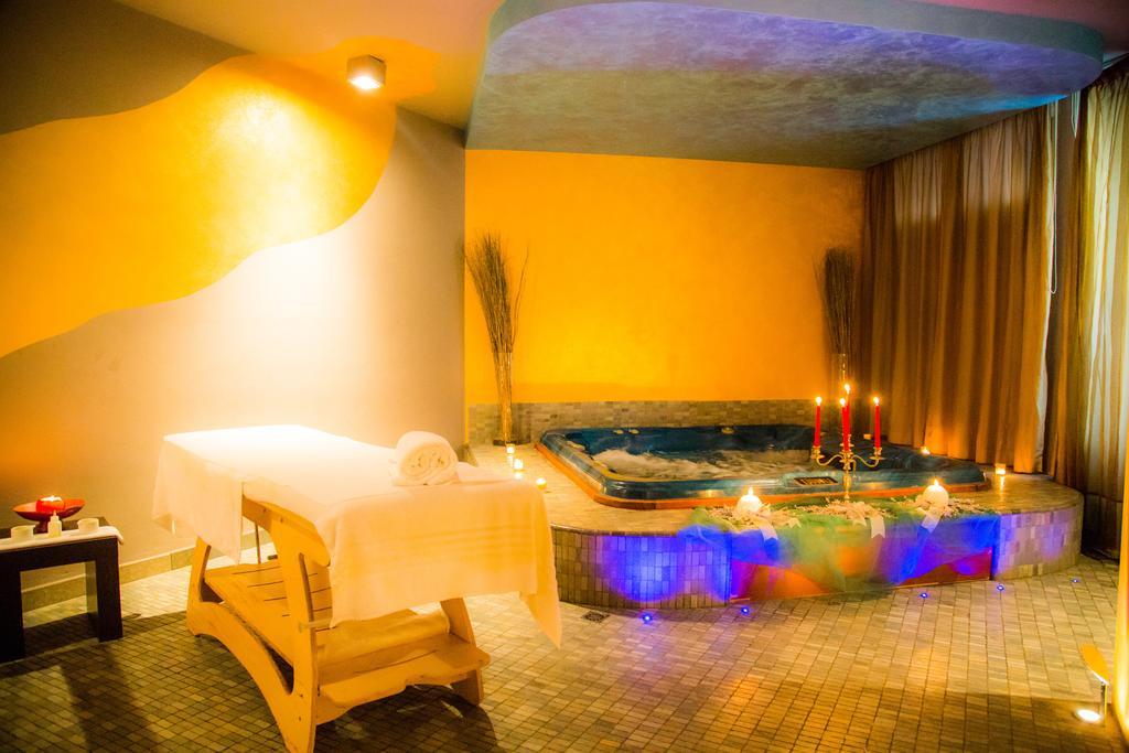 Hotel San Martino Boario Terme Eksteriør bilde