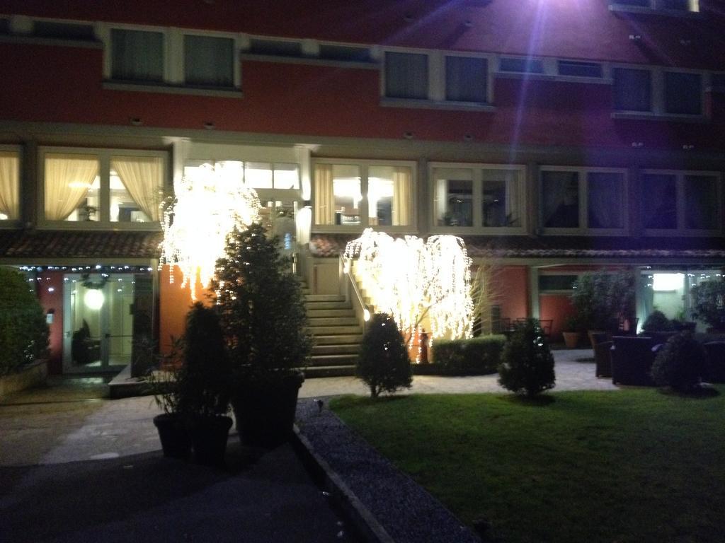 Hotel San Martino Boario Terme Eksteriør bilde