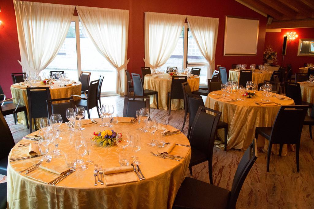 Hotel San Martino Boario Terme Eksteriør bilde