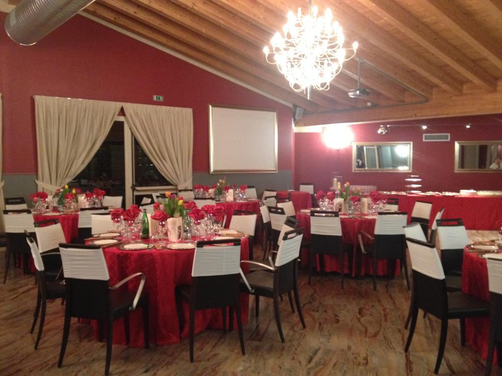 Hotel San Martino Boario Terme Eksteriør bilde