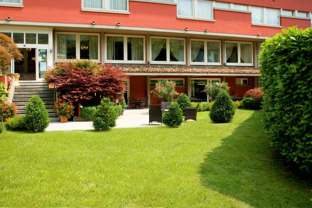 Hotel San Martino Boario Terme Eksteriør bilde
