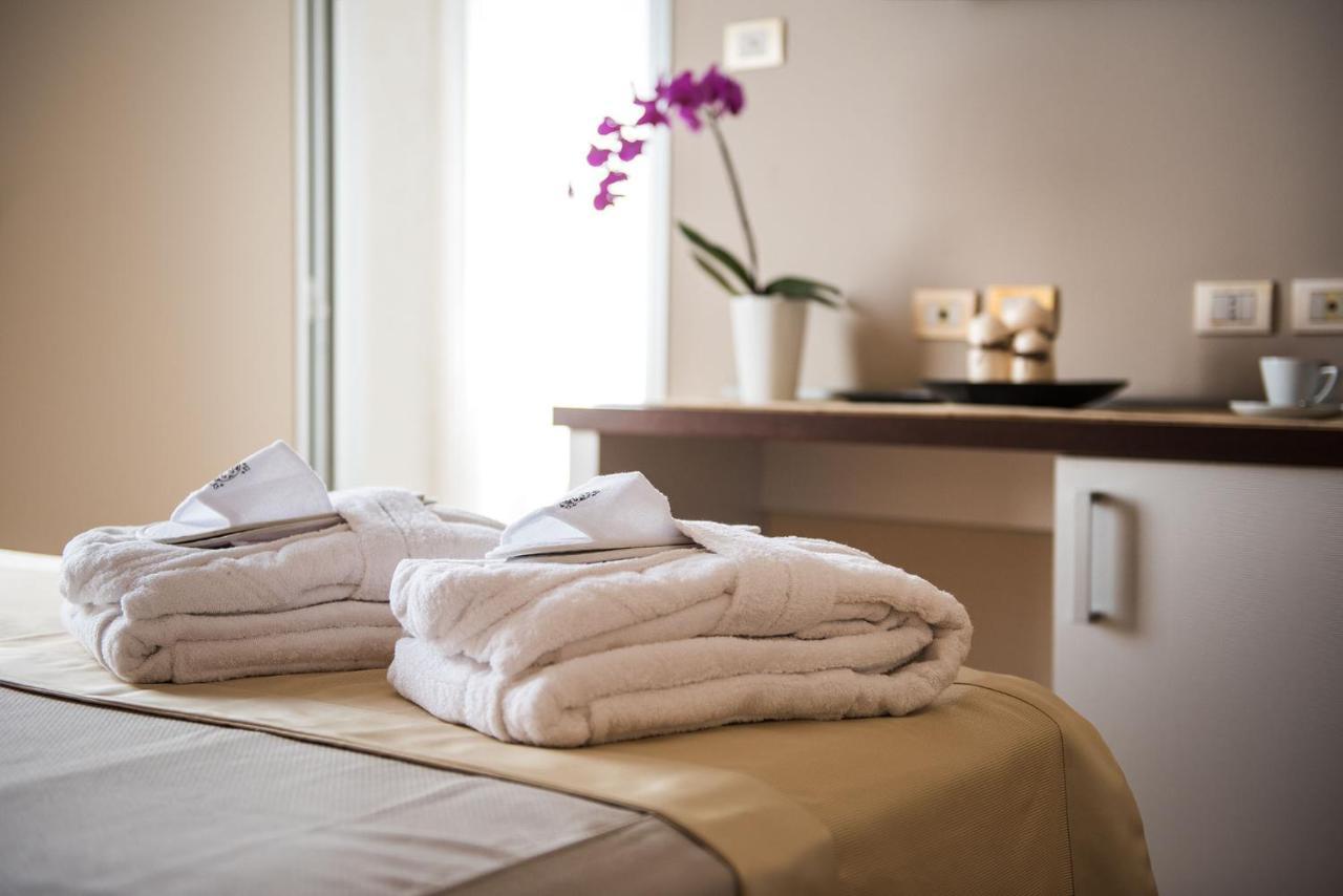 Hotel San Martino Boario Terme Eksteriør bilde