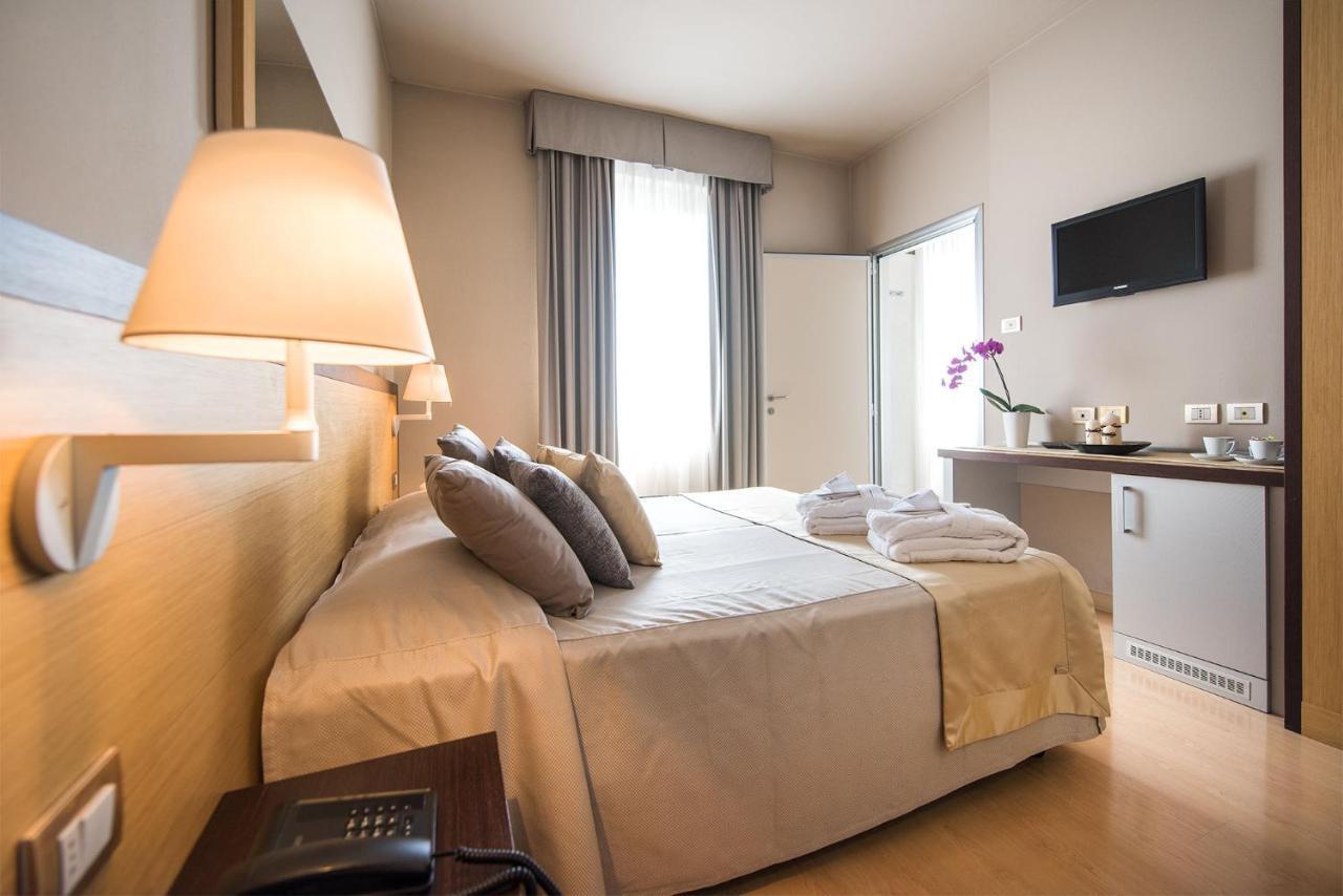 Hotel San Martino Boario Terme Eksteriør bilde