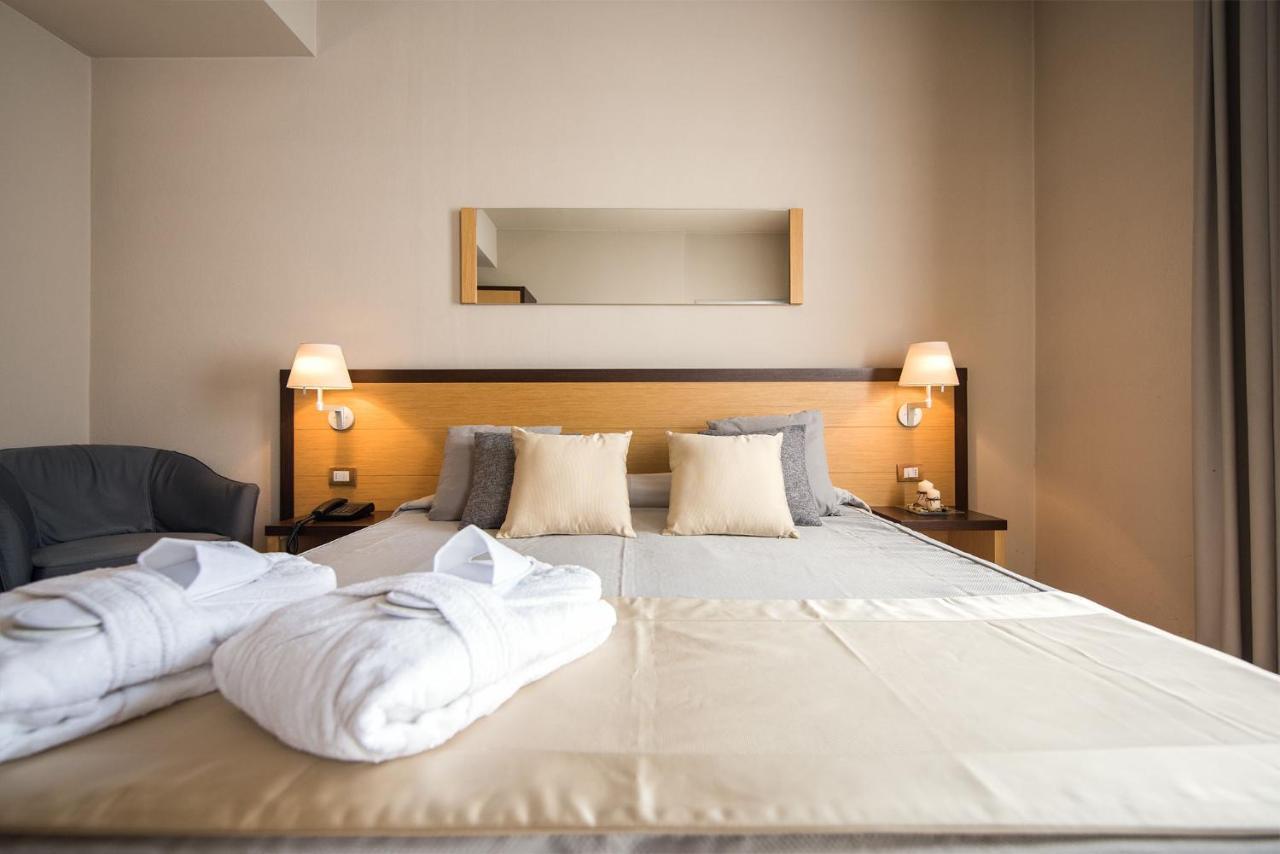 Hotel San Martino Boario Terme Eksteriør bilde